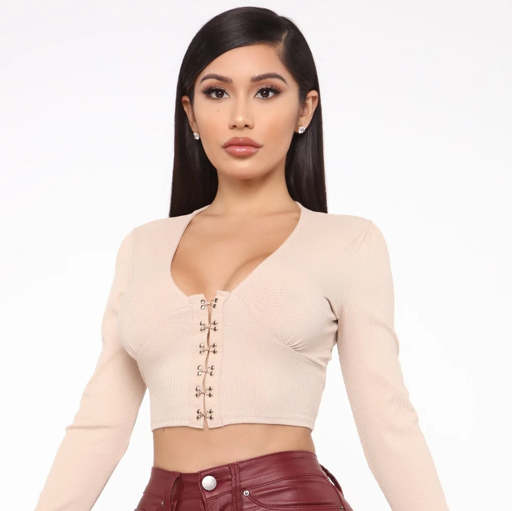 Crop Top - Picture 1 of 4
